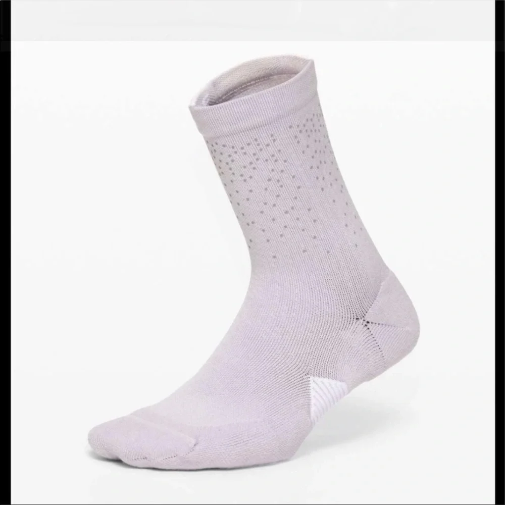 Lululemon Speed Quarter Sock *Reflective in Stargaze / White
